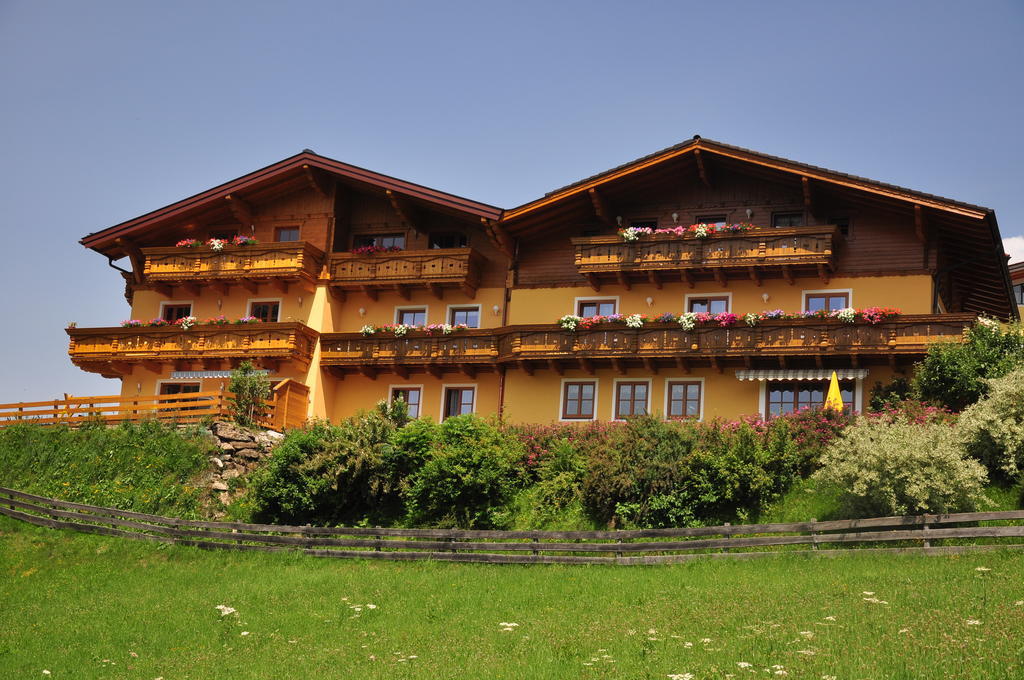 Haus Hoellwart Sankt Johann im Pongau Eksteriør bilde