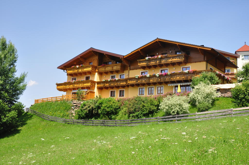 Haus Hoellwart Sankt Johann im Pongau Eksteriør bilde