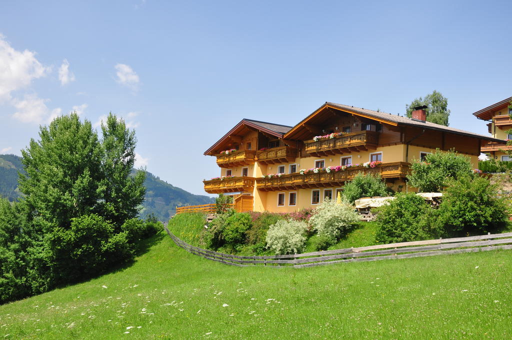 Haus Hoellwart Sankt Johann im Pongau Eksteriør bilde