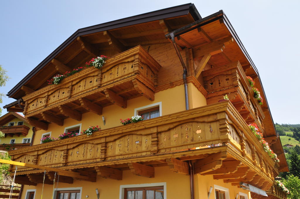 Haus Hoellwart Sankt Johann im Pongau Eksteriør bilde