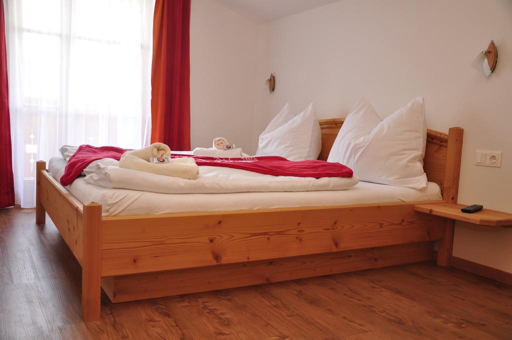 Haus Hoellwart Sankt Johann im Pongau Eksteriør bilde